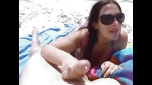 فاتنة مذهلة وساخنة مع حمير لطيفة ركوب الديك بدوره اجمل فلم سكس مترجم