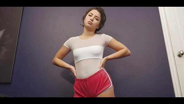 خنثى المدبوغة كيمبرلي كلاوس يلعب مع اجمل افلام السكس المترجمه ديك شاق