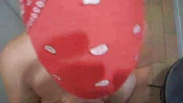 مارس الجنس فاتنة مشحونة جنسيا رينا إليس من اجمل مقاطع سكس محارم قبل صديقها الرومانسي قرنية