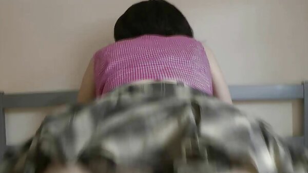 من المدهش أن اجمل مقاطع سكس مترجم الرجل السمين قرنية لديه قضيب صغير لـ Tsubomi Kanno