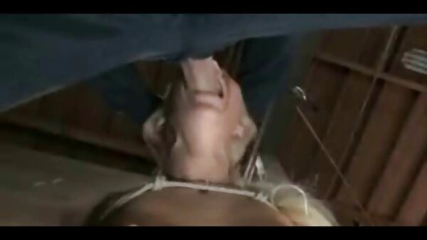 نحيل في افضل افلام سكس محارم سن المراهقة أريانا فوكس لديها بوسها محشوة من قبل كبار السن ديك