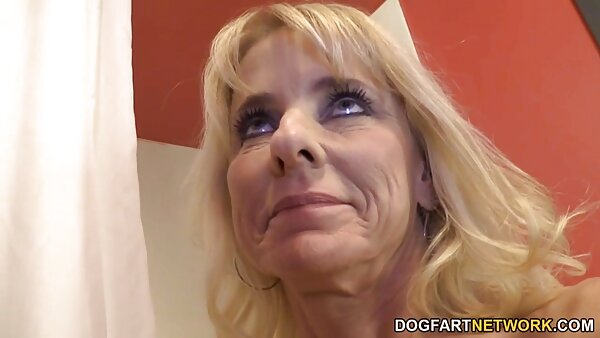 يحصل مطعون الزوجة المالحة افضل افلام سكس مترجم بشدة من قبل الزوج المثار
